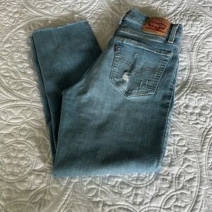 Levi’s 724 High Rise Straight Crop Size 27